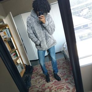 Express Hoodie - Fluffy / Comfy